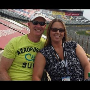 Meet your Posher, Monica